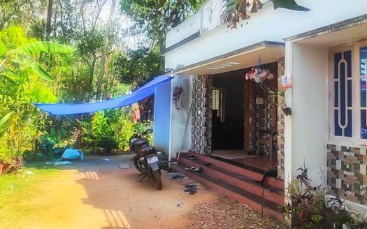 2 BHK House for sale at Tolllmukku, Elampa, Attingal