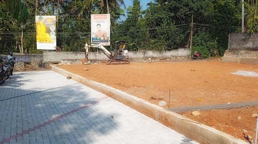 5 cent land / Plot for sale in Chenkottukonam, Swamiyarmadam