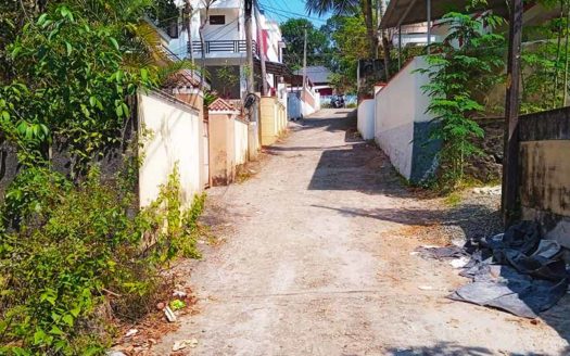 7 cent Residential land for sale in Kariyam, Sreekariyam