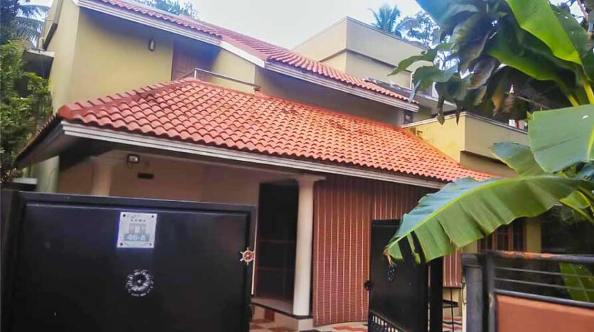 4 BHK House for sale near Kaladi, Karamana