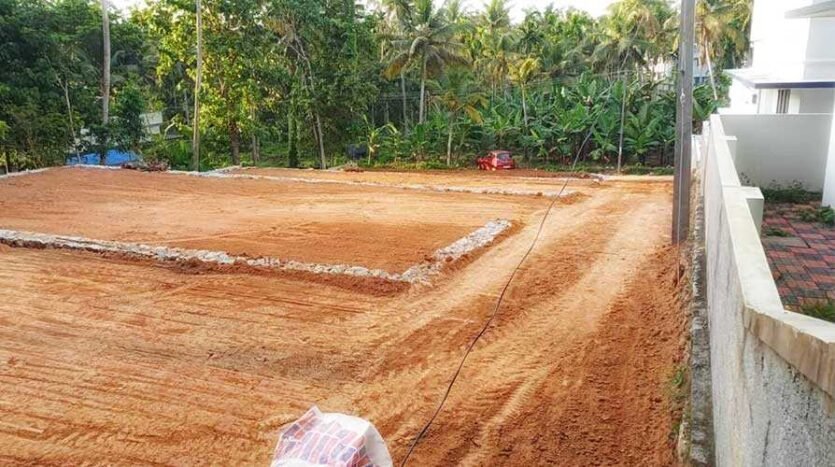 5 Cents Residential Plot for Sale in Chanthavila, Kazhakkuttom