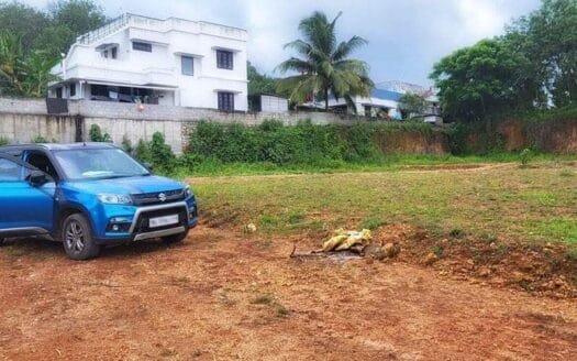 1 Acre Land for Sale in Valakkadu