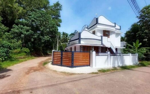 4BHK House for Sale Near CET Trivandrum Sreekariyam